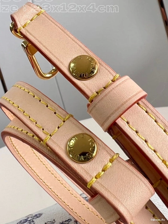 on Ivy-23.5*12*4.3cm VUITTON LOUIS Chain Wallet 0331